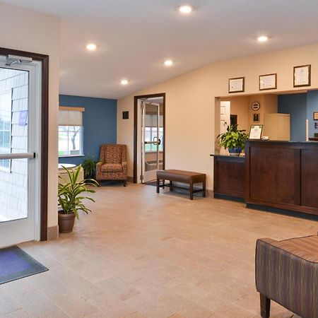 Americas Best Value Inn & Suites St Clairsville Wheeling St. Clairsville Экстерьер фото